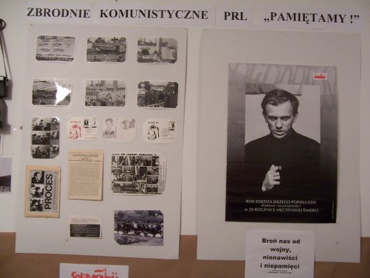 Trwa ładowanie zdjęcia...