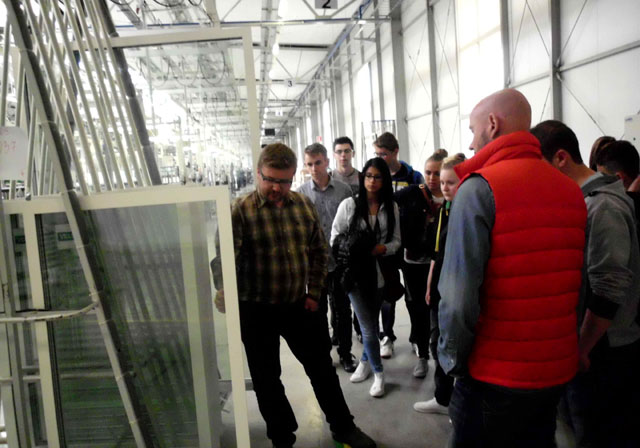 Trwa ładowanie zdjęcia...